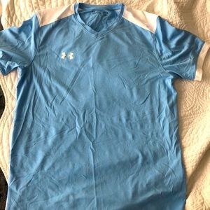 UNDER ARMOUR | Light Blue Tee